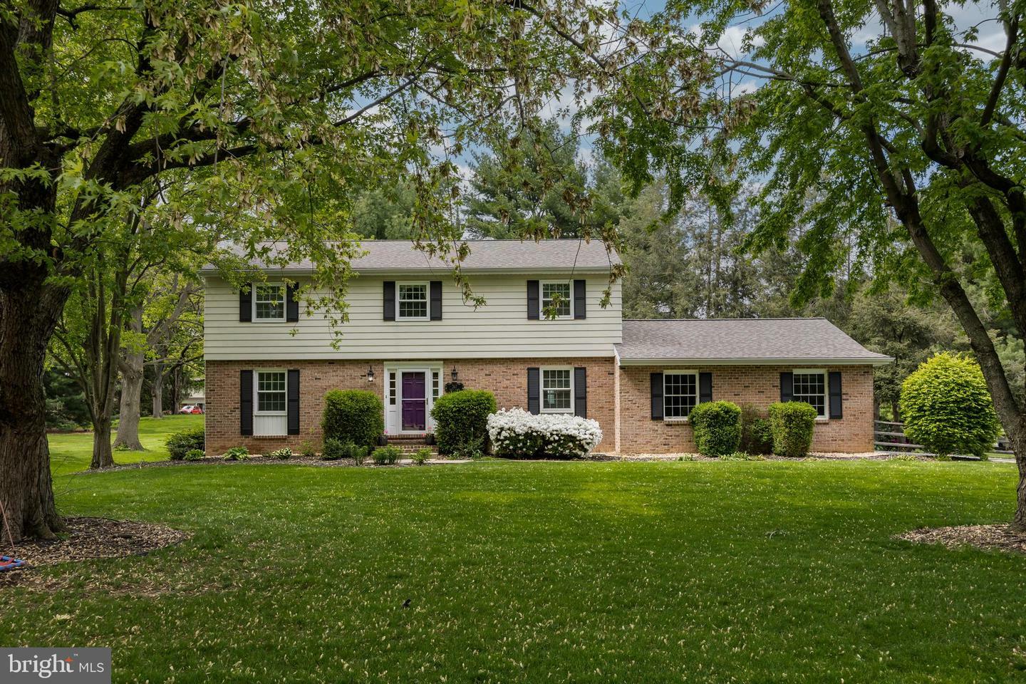 Property Photo:  367 Teddy Avenue  PA 17601 