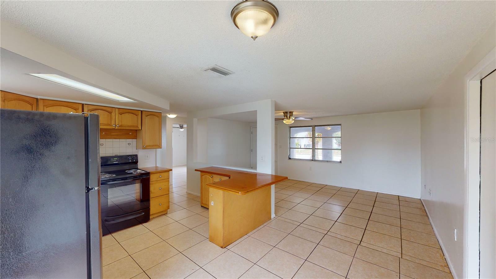 Property Photo:  10025 Brandywine Lane  FL 34668 