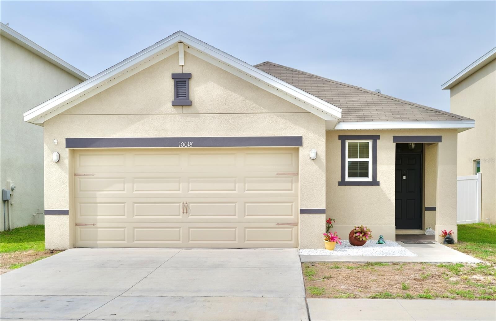 Property Photo: 10018 Merry Fawn Court FL 33573