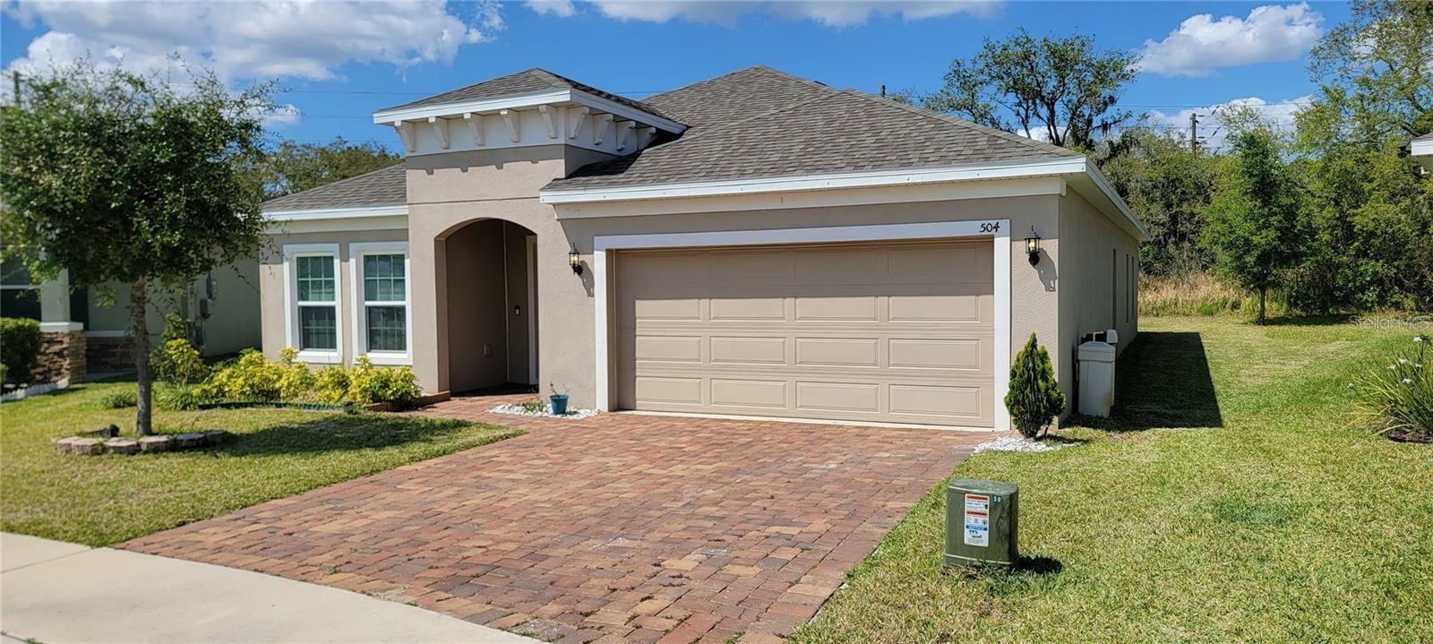 Property Photo:  504 Sardinia Circle  FL 33837 