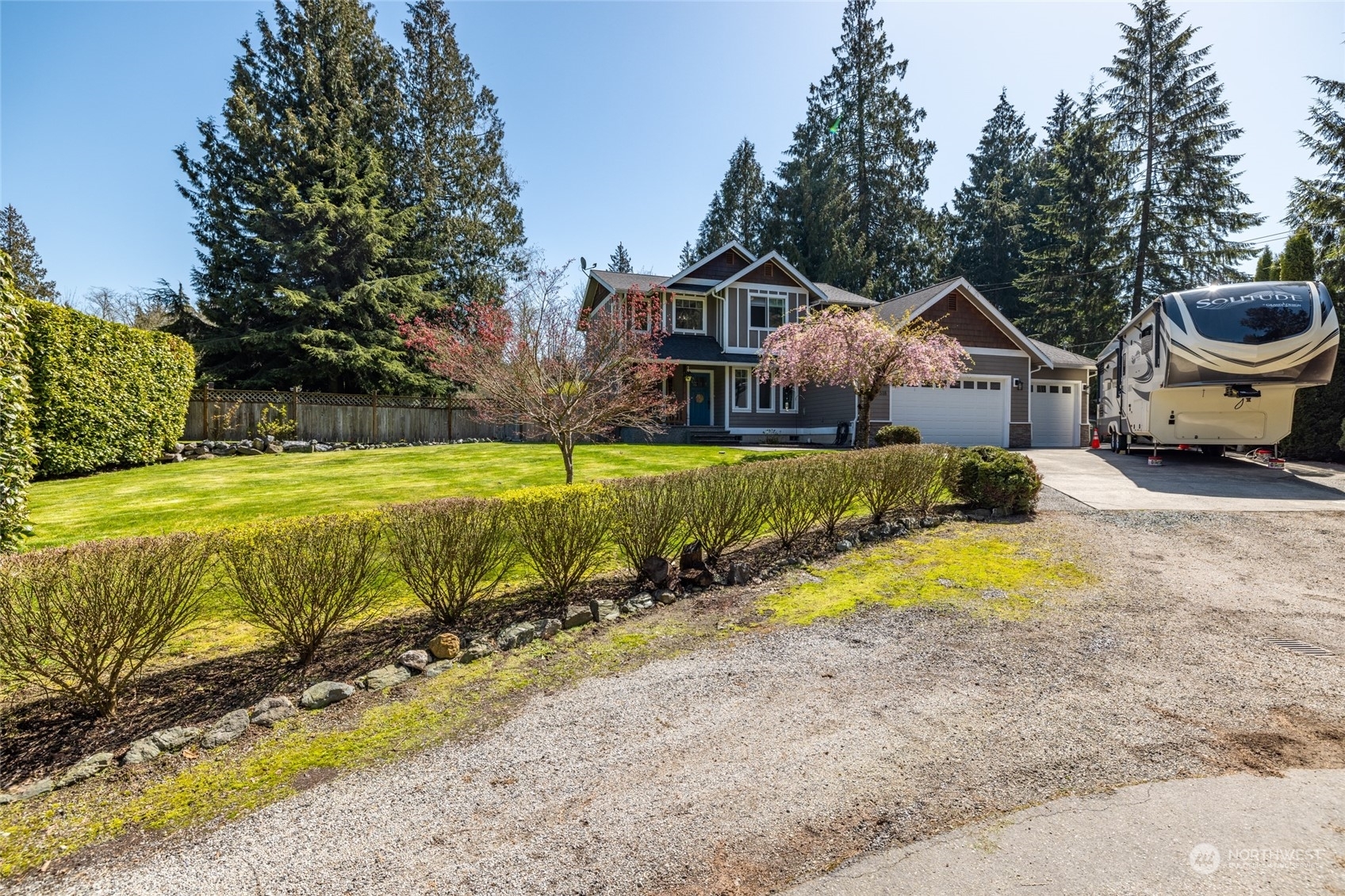 Property Photo:  518 Reed Way  WA 98284 