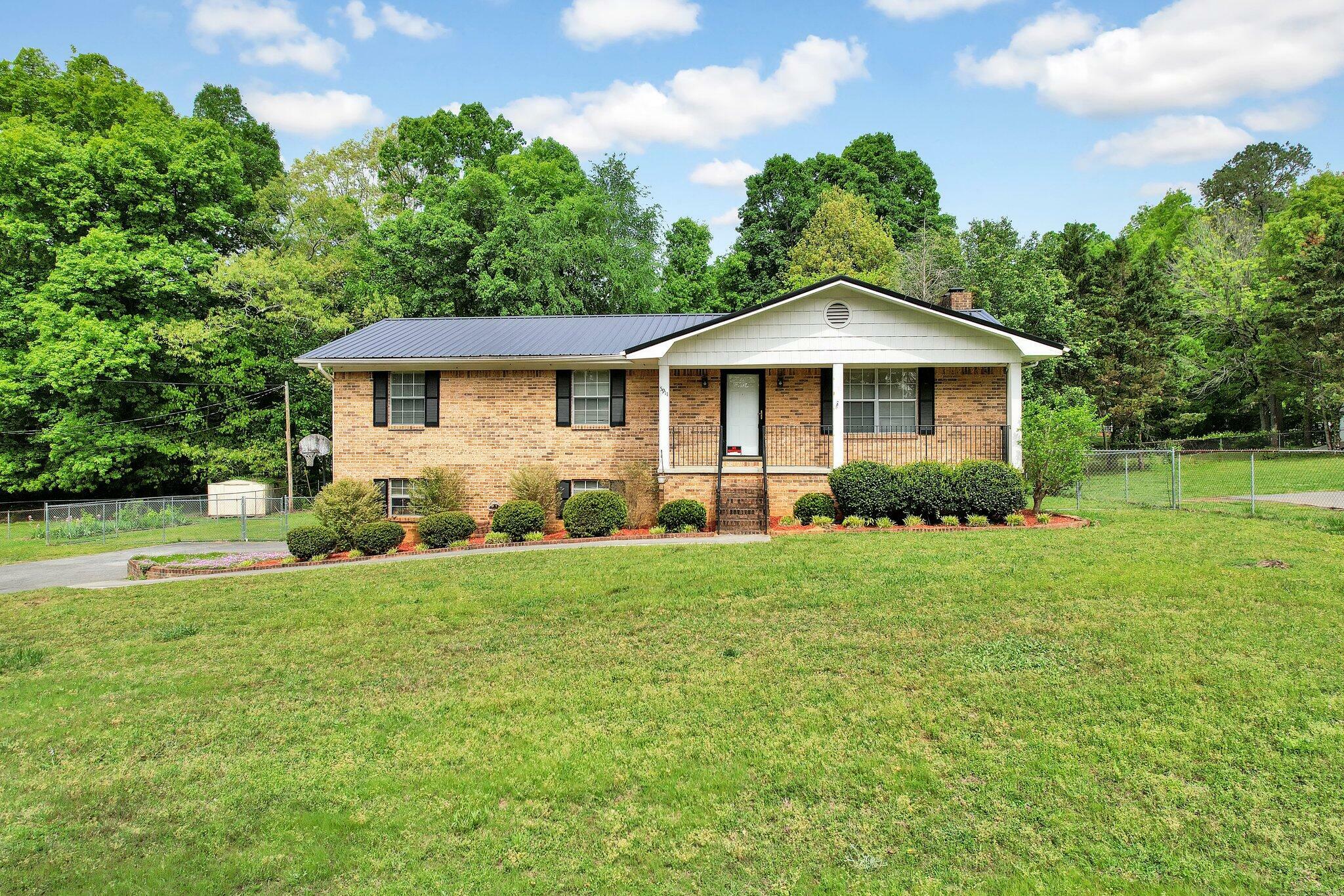 5911 Mouse Creek Road NW  Cleveland TN 37312 photo
