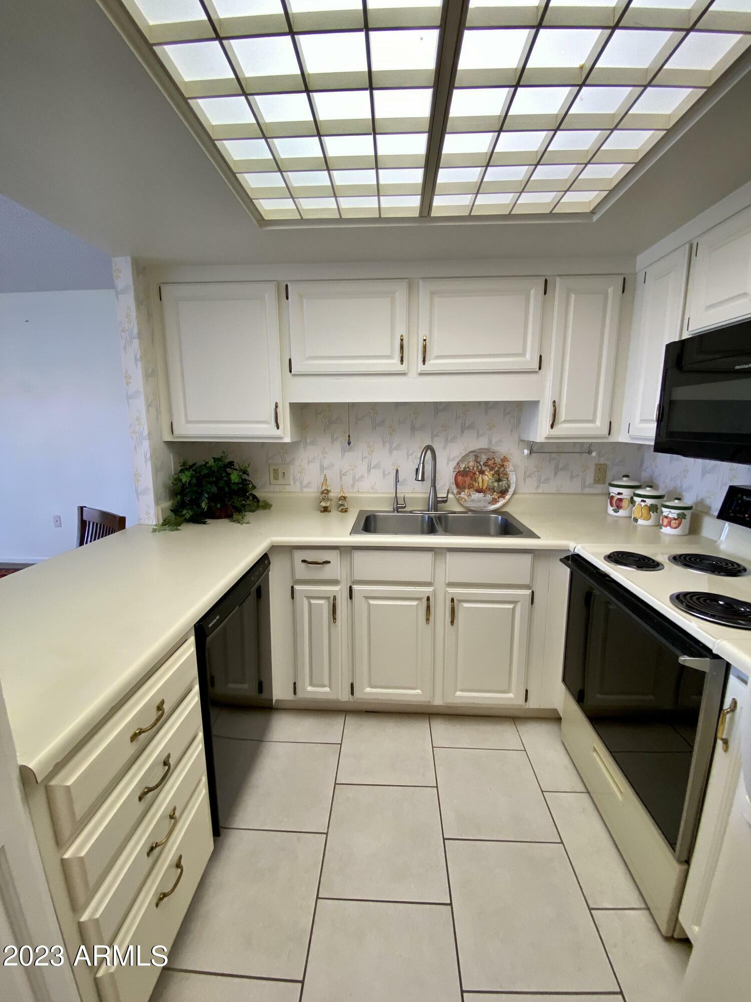 Property Photo: 10330 W Thunderbird Boulevard A311 AZ 85351