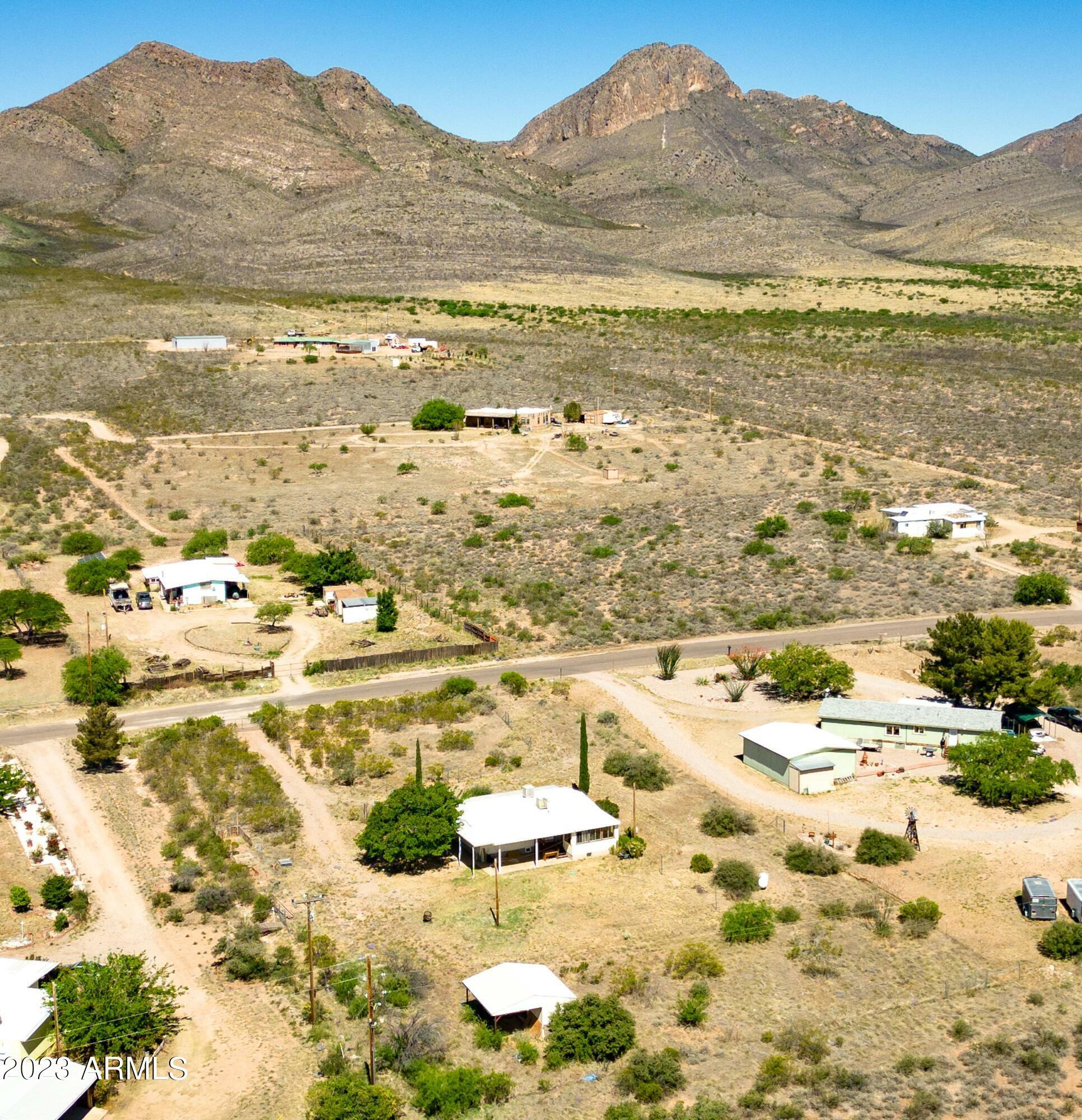 Property Photo: 2338 N Mustang Heights Road AZ 85616