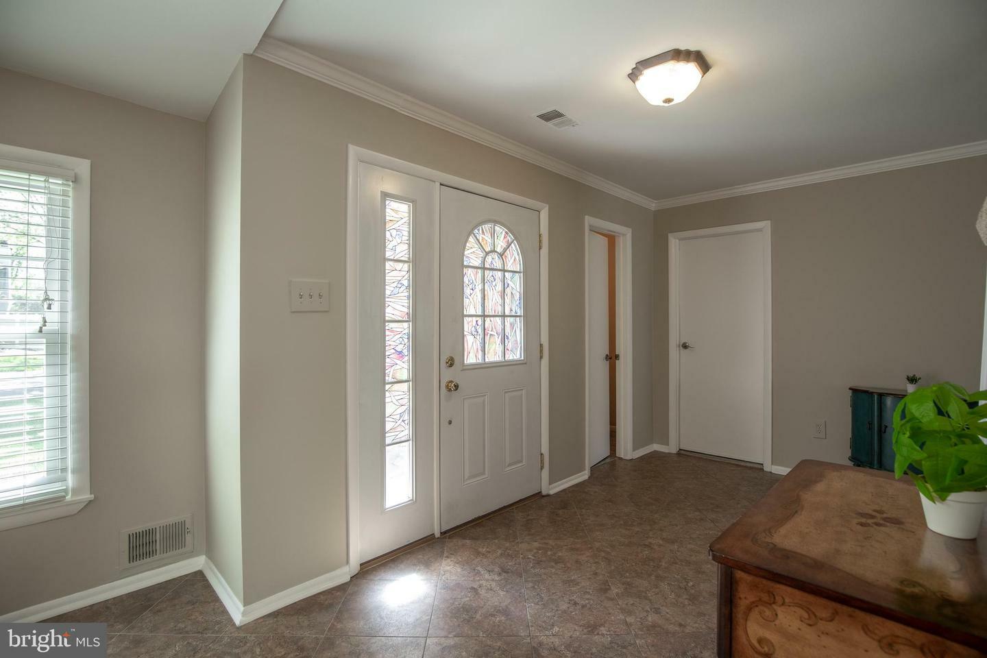 Property Photo: 195 Commonwealth Drive PA 18940