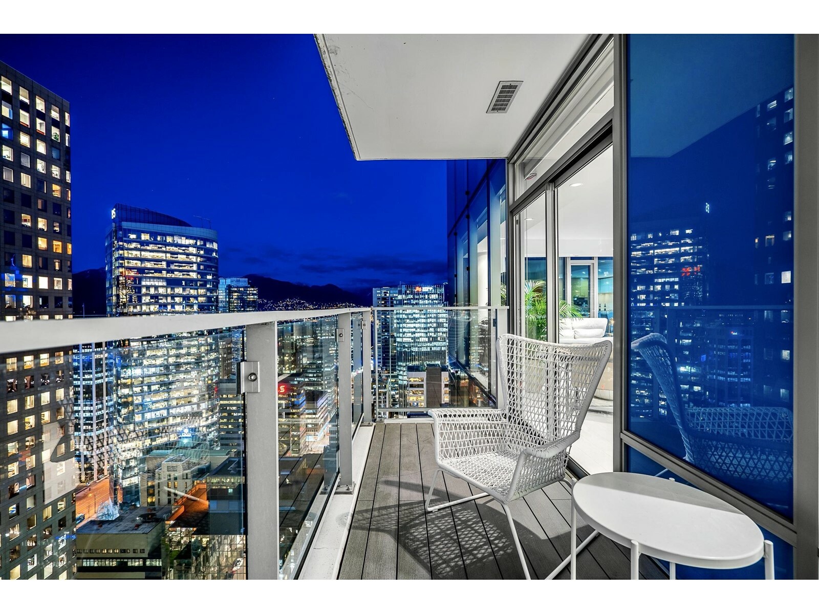 Property Photo:  667 Howe Street 2902  BC V6C0B5 