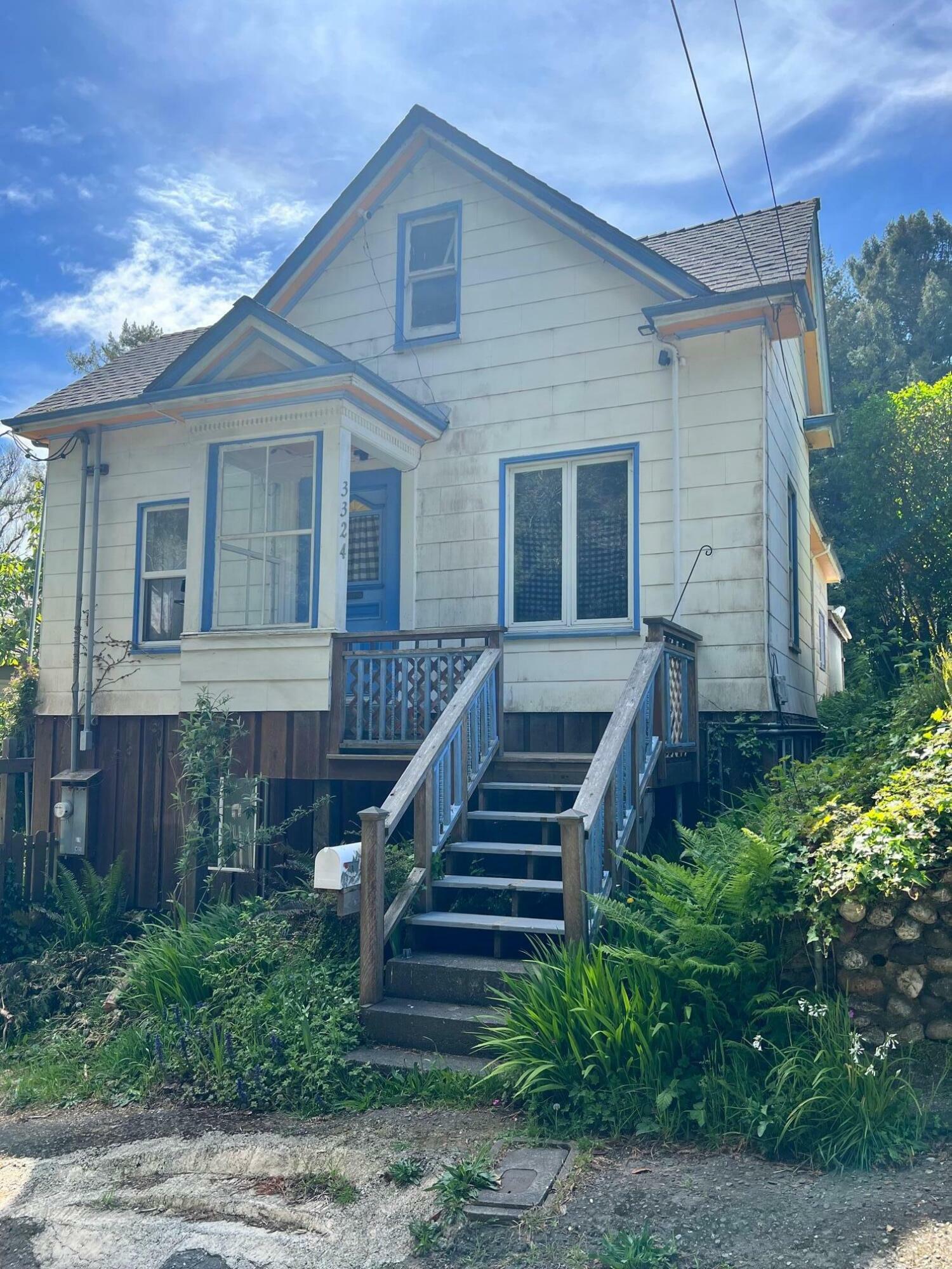 Property Photo: 3324 Lowell Street CA 95501