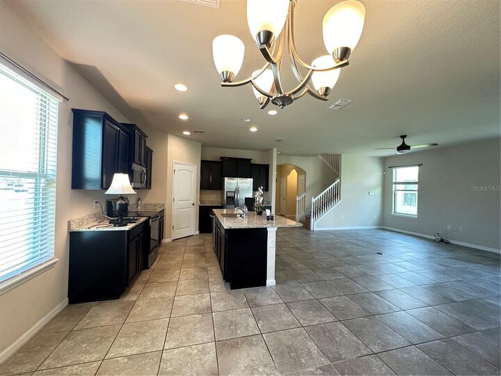 Property Photo:  16719 Harper Cove Drive  FL 34787 