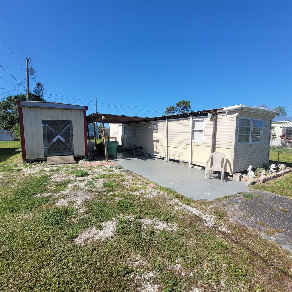 Property Photo:  2627 Cindy Avenue  FL 33950 