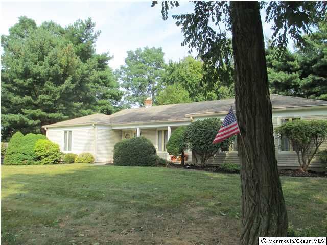 Property Photo: 129 Stonehedge Drive NJ 08753