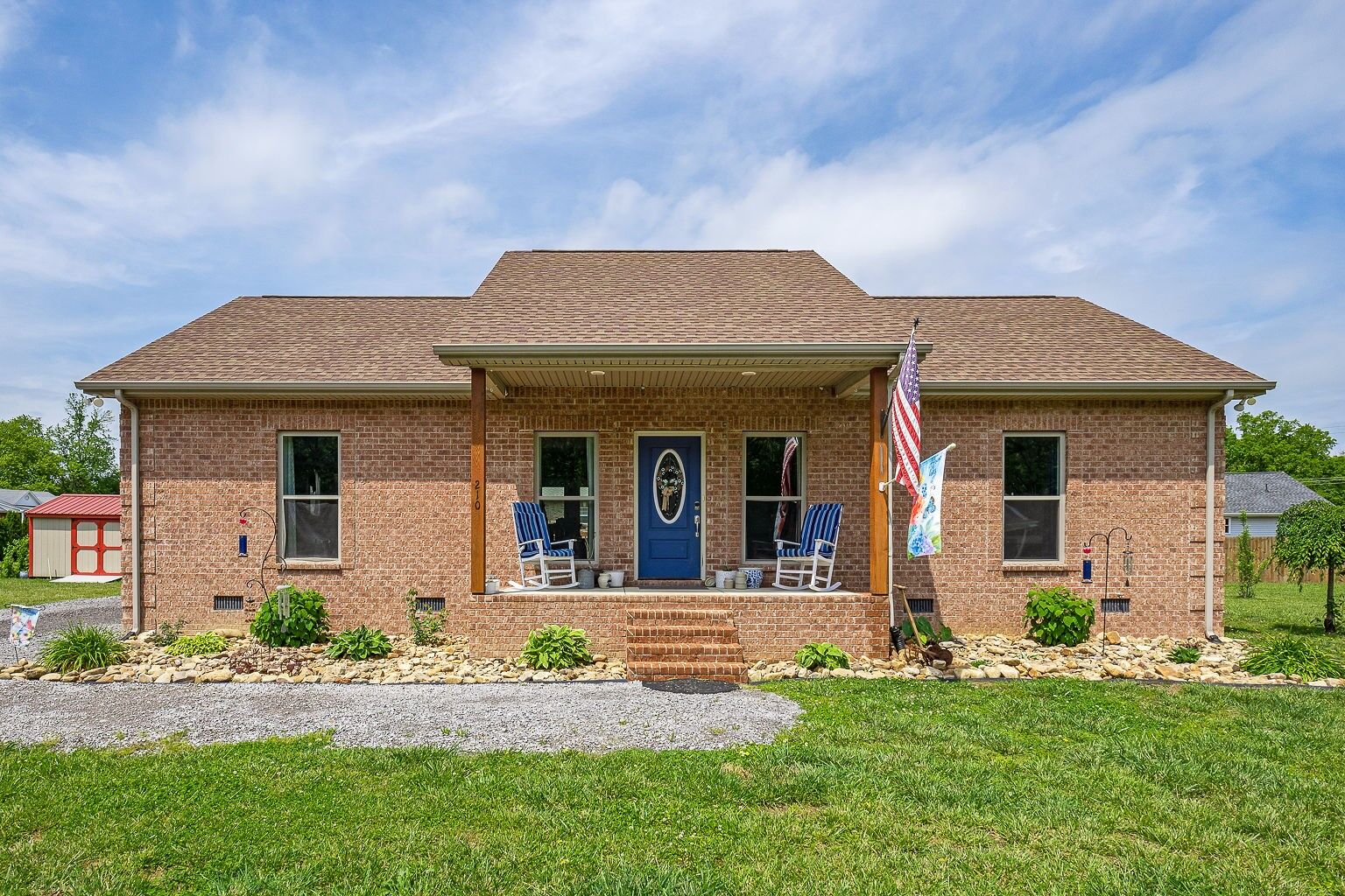 Property Photo: 210 Evergreen Ln TN 37166
