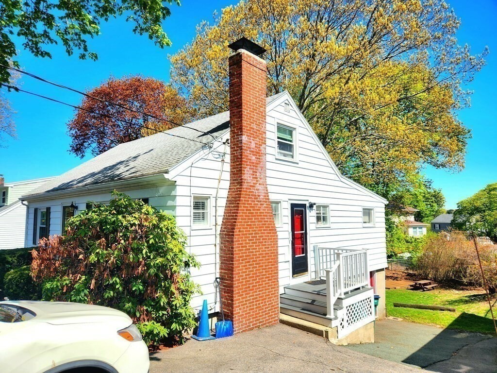 Property Photo: 51 Mansfield St MA 01904