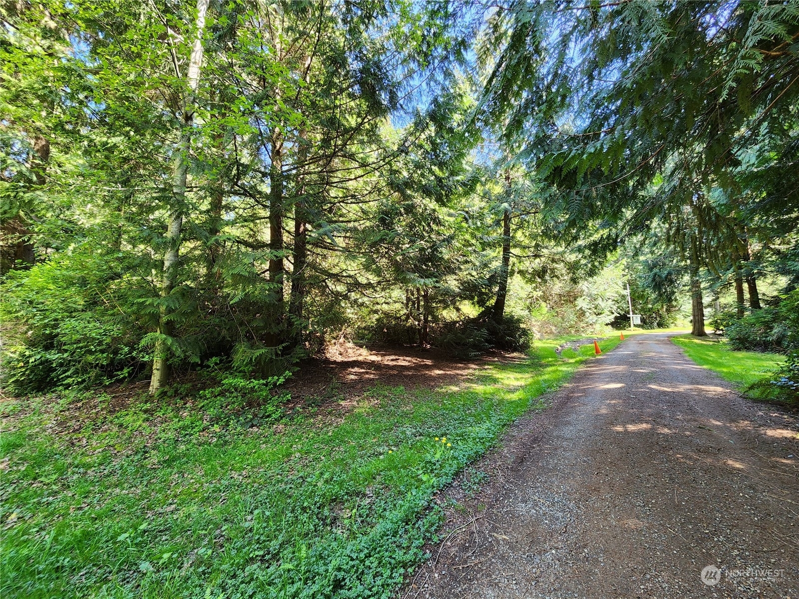 Property Photo: 8835 Orchard Avenue SE WA 98367