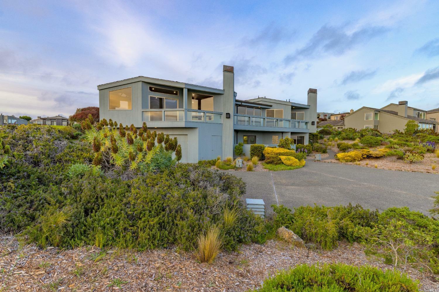 Property Photo: 480 Loon Court CA 94923