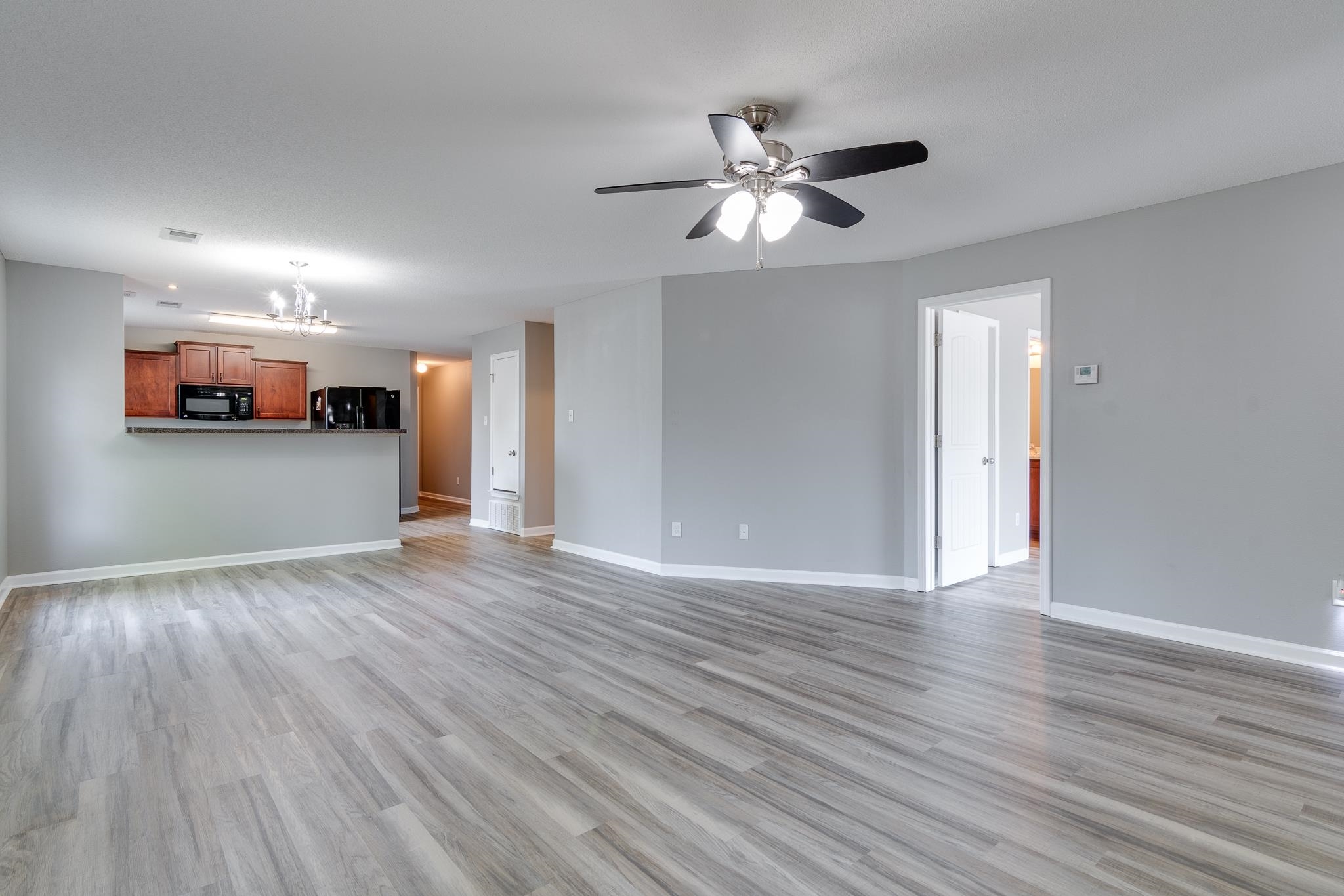 Property Photo: 9952 Branley Oak Dr TN 38016