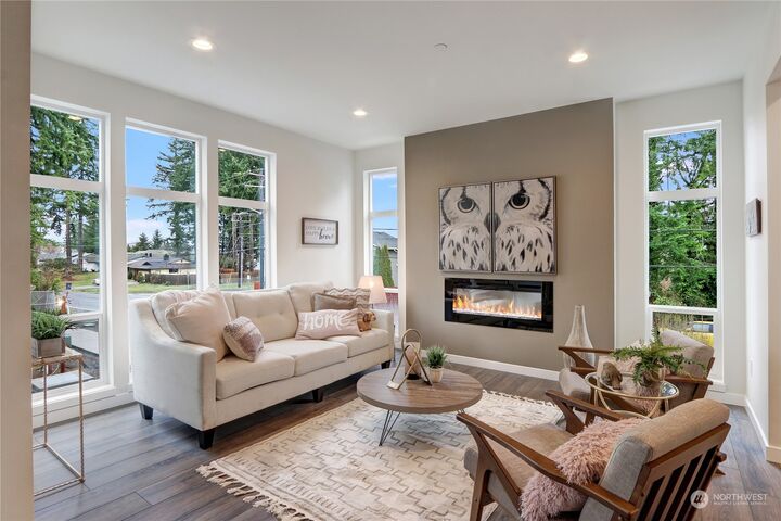 Property Photo:  13710 Ash Way A4  WA 98204 