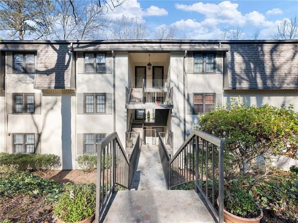 Property Photo: 178 Barone NW GA 30327