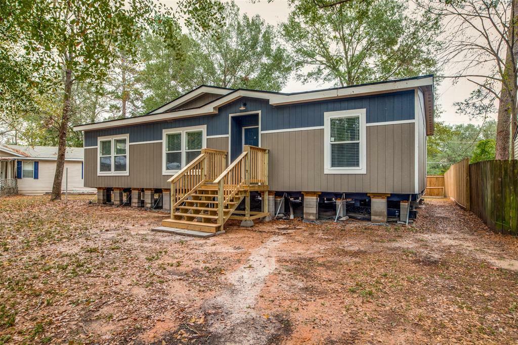 Property Photo: 12583 Lazy Cove Drive TX 77318