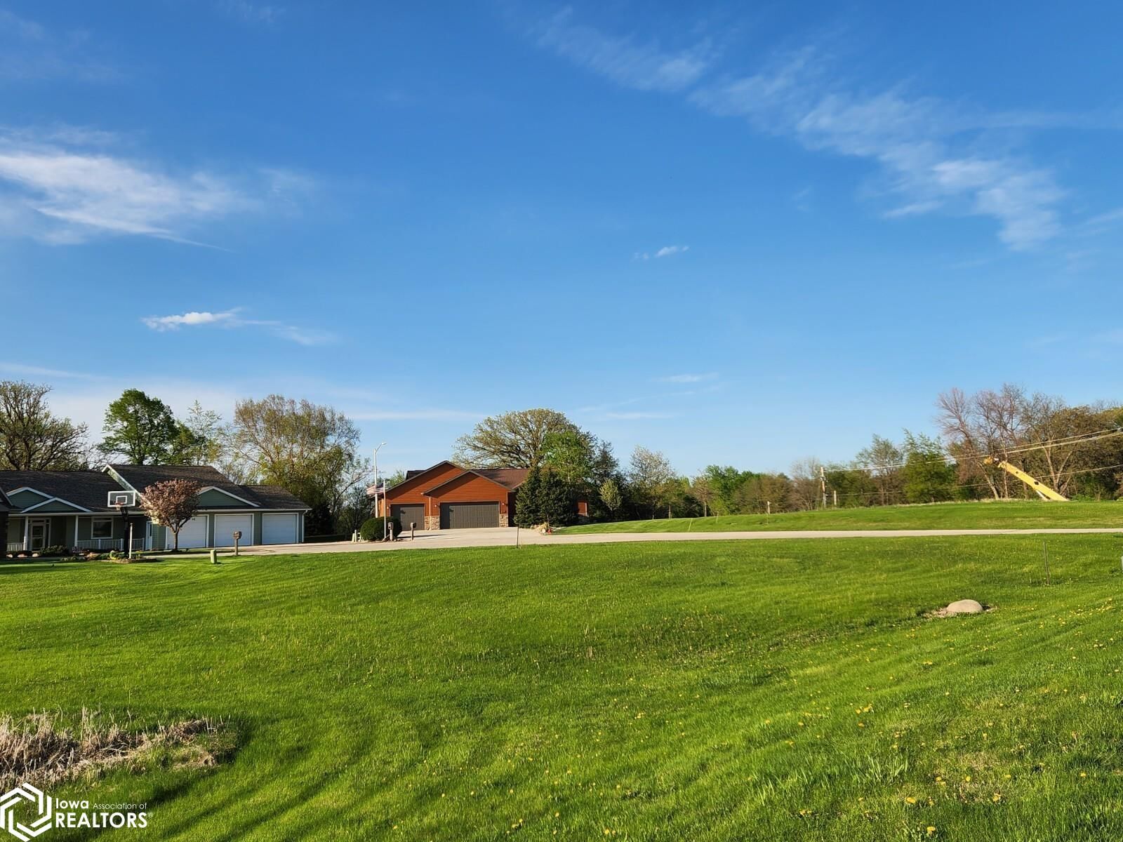 Property Photo: 200 Brickyard Court IA 50475