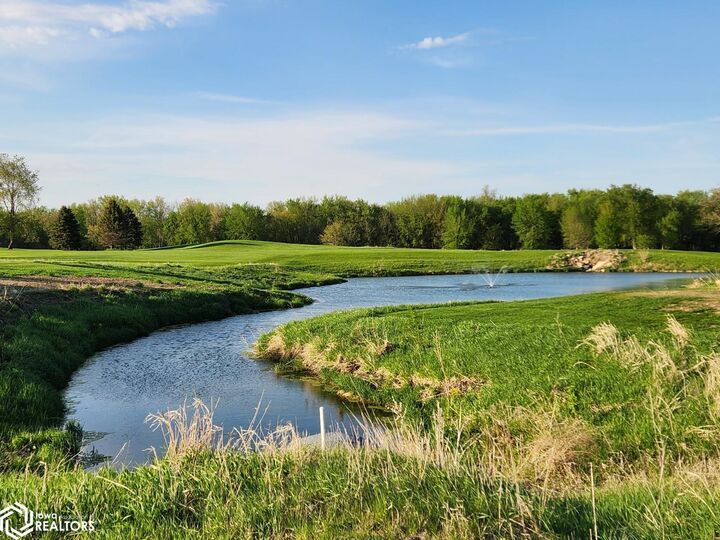 Property Photo: 210 Brickyard Court IA 50475