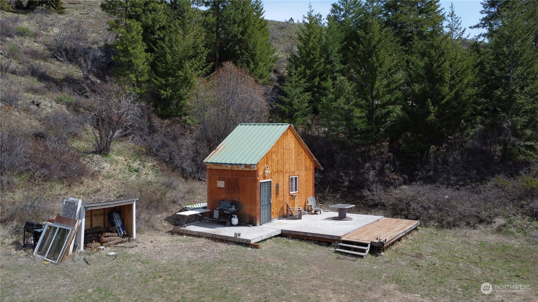 Property Photo:  20651 Manastash Road  WA 98926 