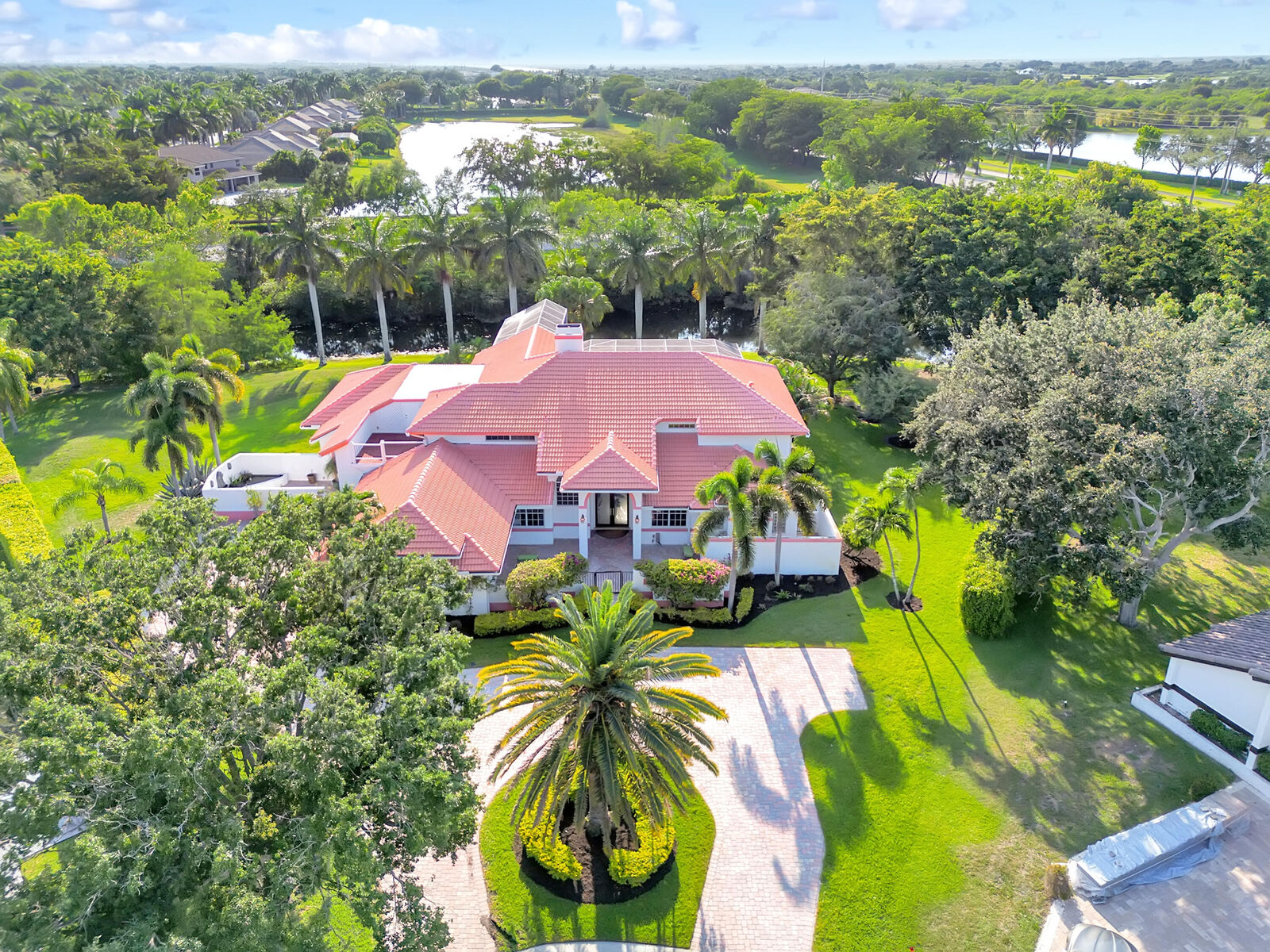 Property Photo:  21138 Castlewood Drive  FL 33428 