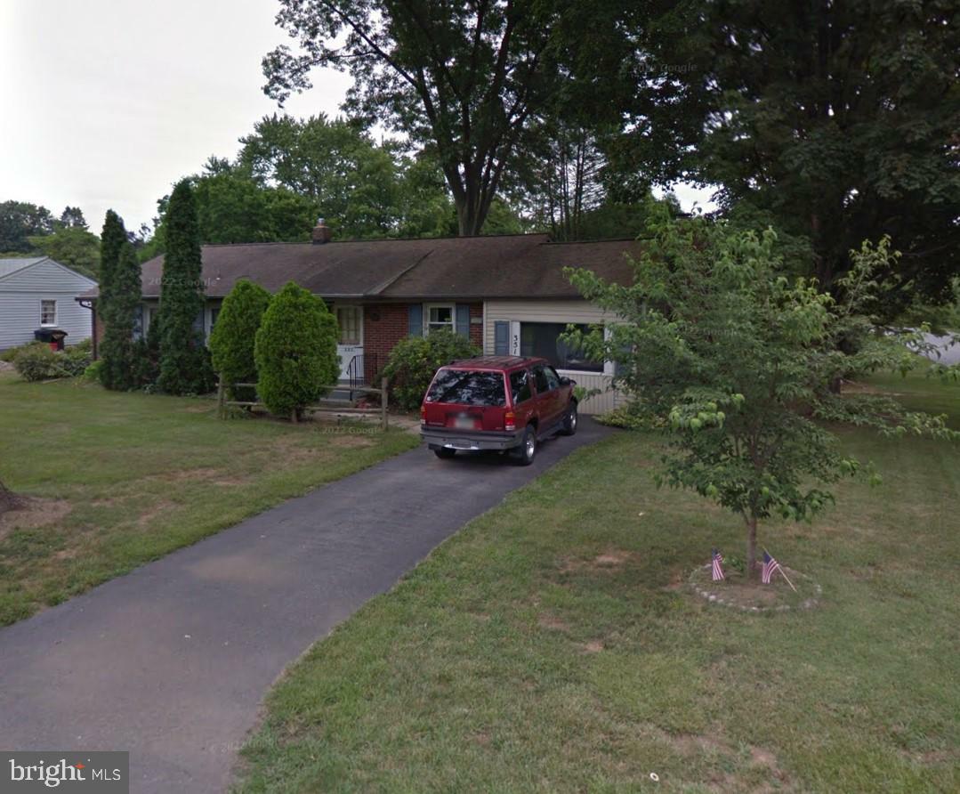 Property Photo:  351 Maxson Road  PA 17601 