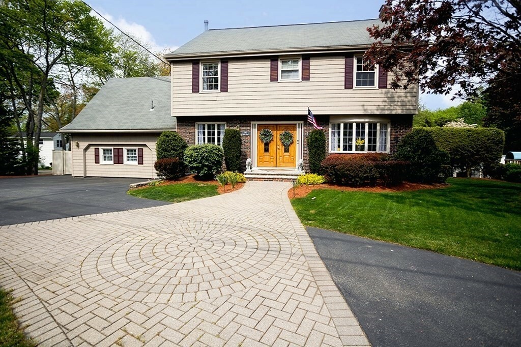 Property Photo: 365 Vernon St MA 01880