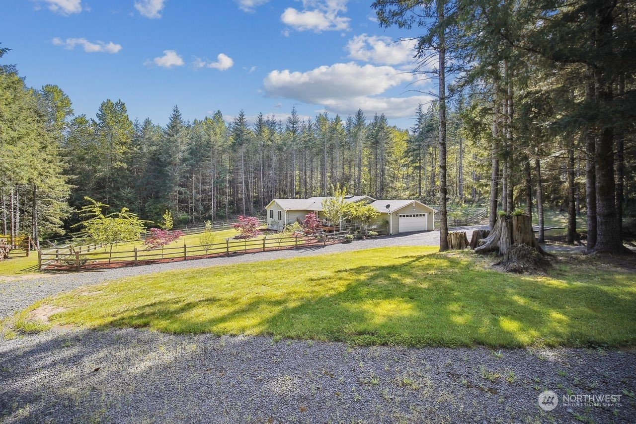 Property Photo:  199 Atmore Road  WA 98649 