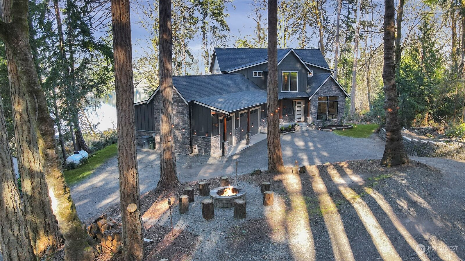 4 bed Fox Island home for sale 79 Island Boulevard, Fox Island, WA 98333