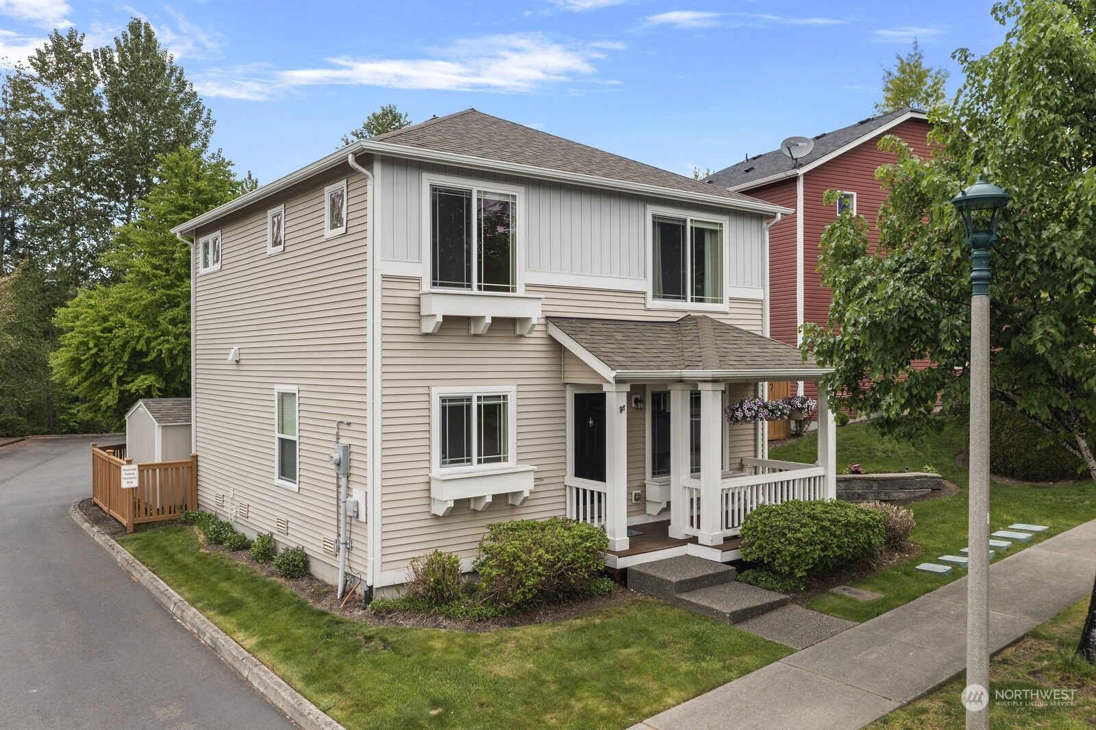3 bed Snoqualmie home for sale 9409 Hancock Avenue SE 10, Snoqualmie