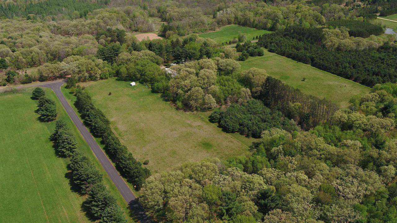 Property Photo: 00 Dakota Lane WI 54960