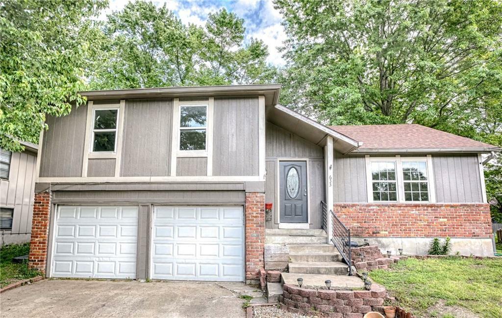 Property Photo: 633 S 6th Street KS 66111