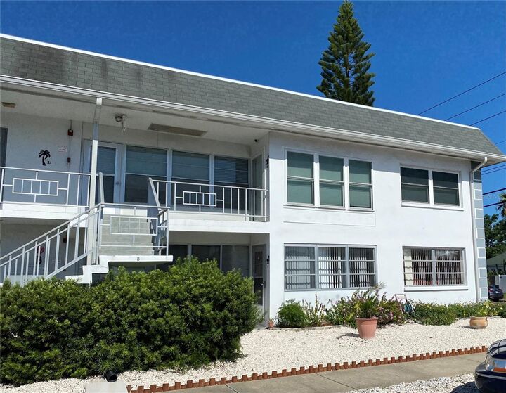 Property Photo:  1221 Drew Street B11  FL 33755 