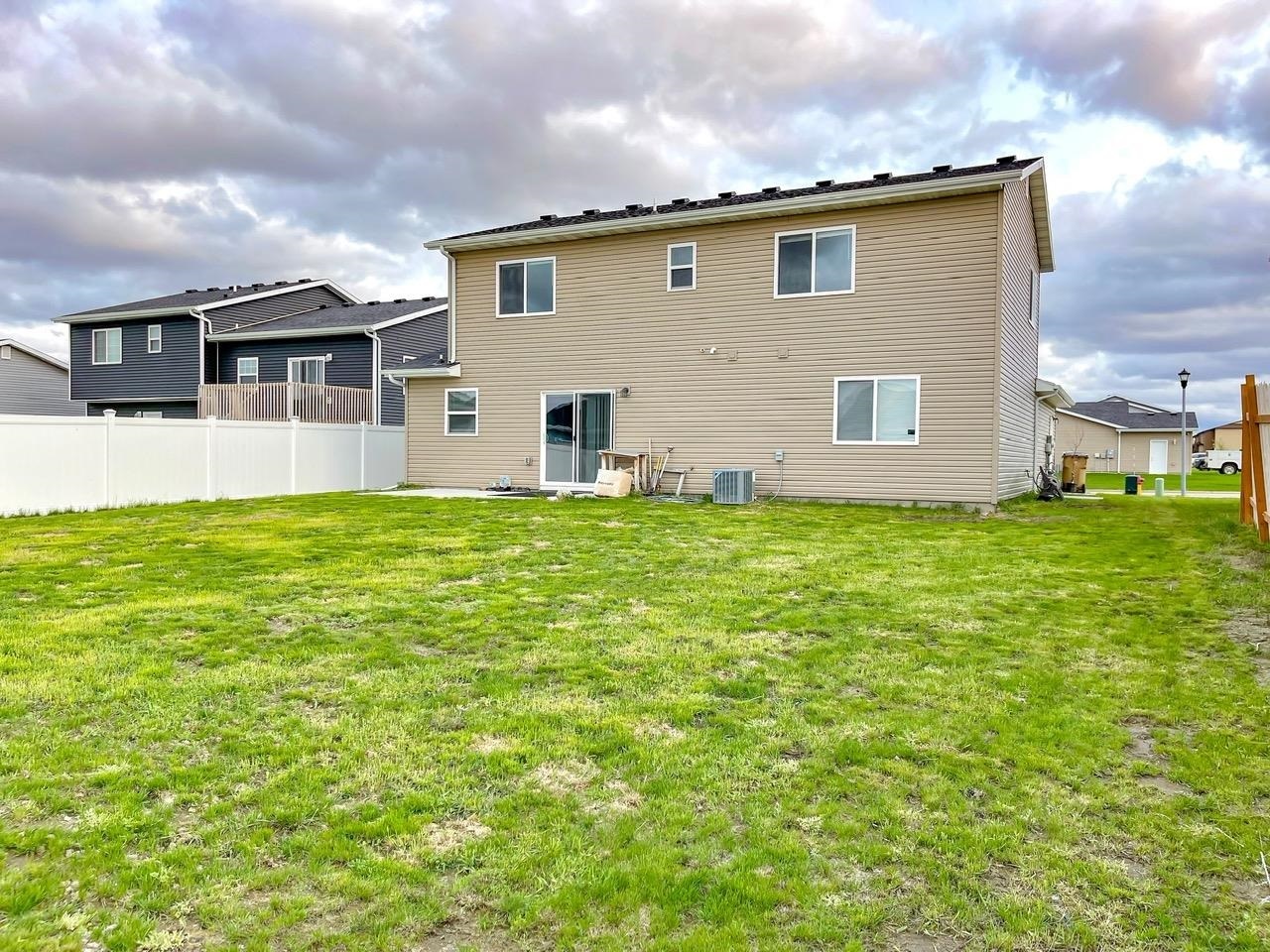 Property Photo:  3413 15th St NW  ND 58703 
