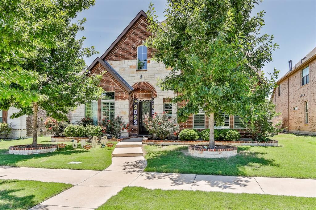 Property Photo: 11169 Las Cruces Street TX 75035