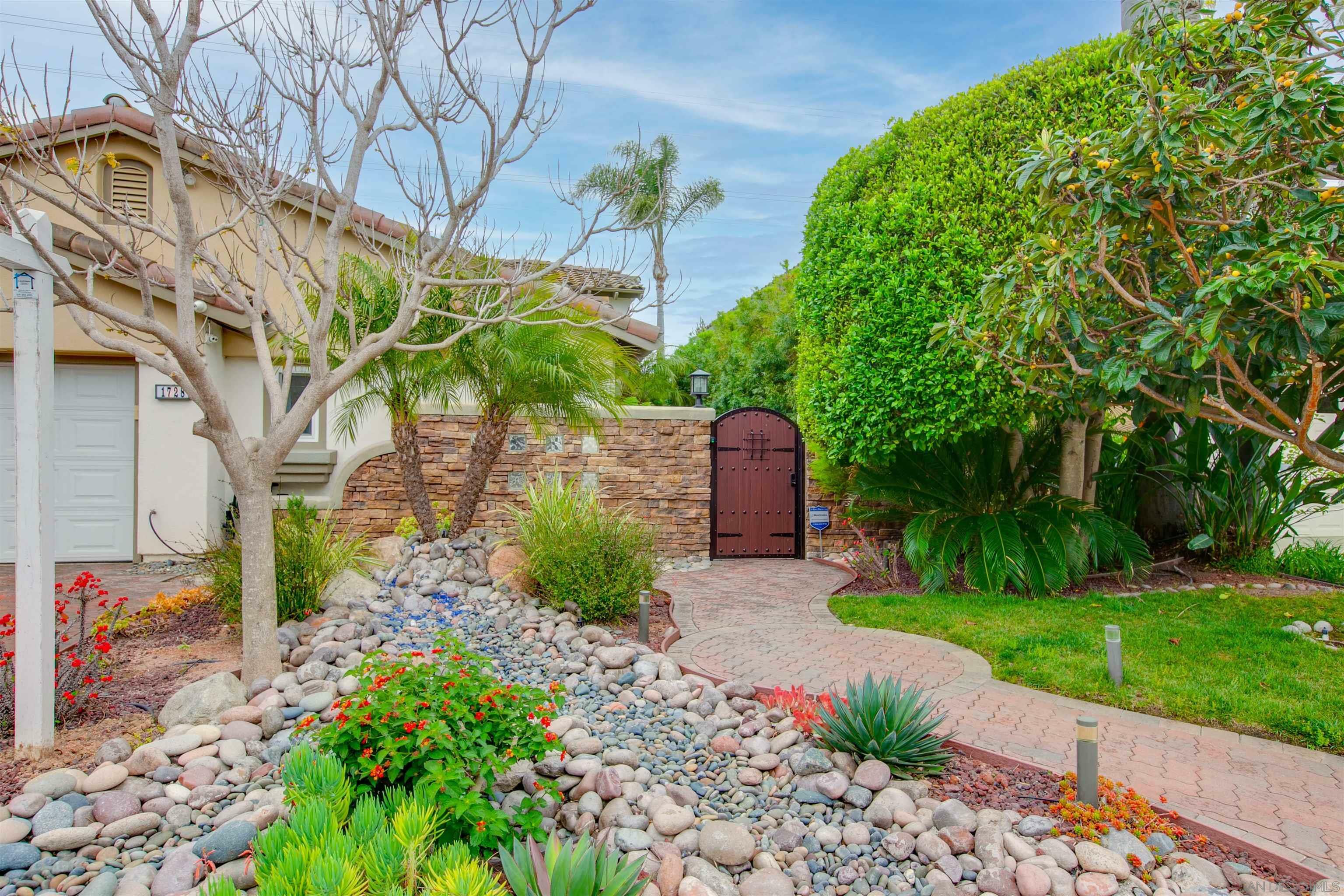 Property Photo: 1728 Blackbird Circle CA 92011