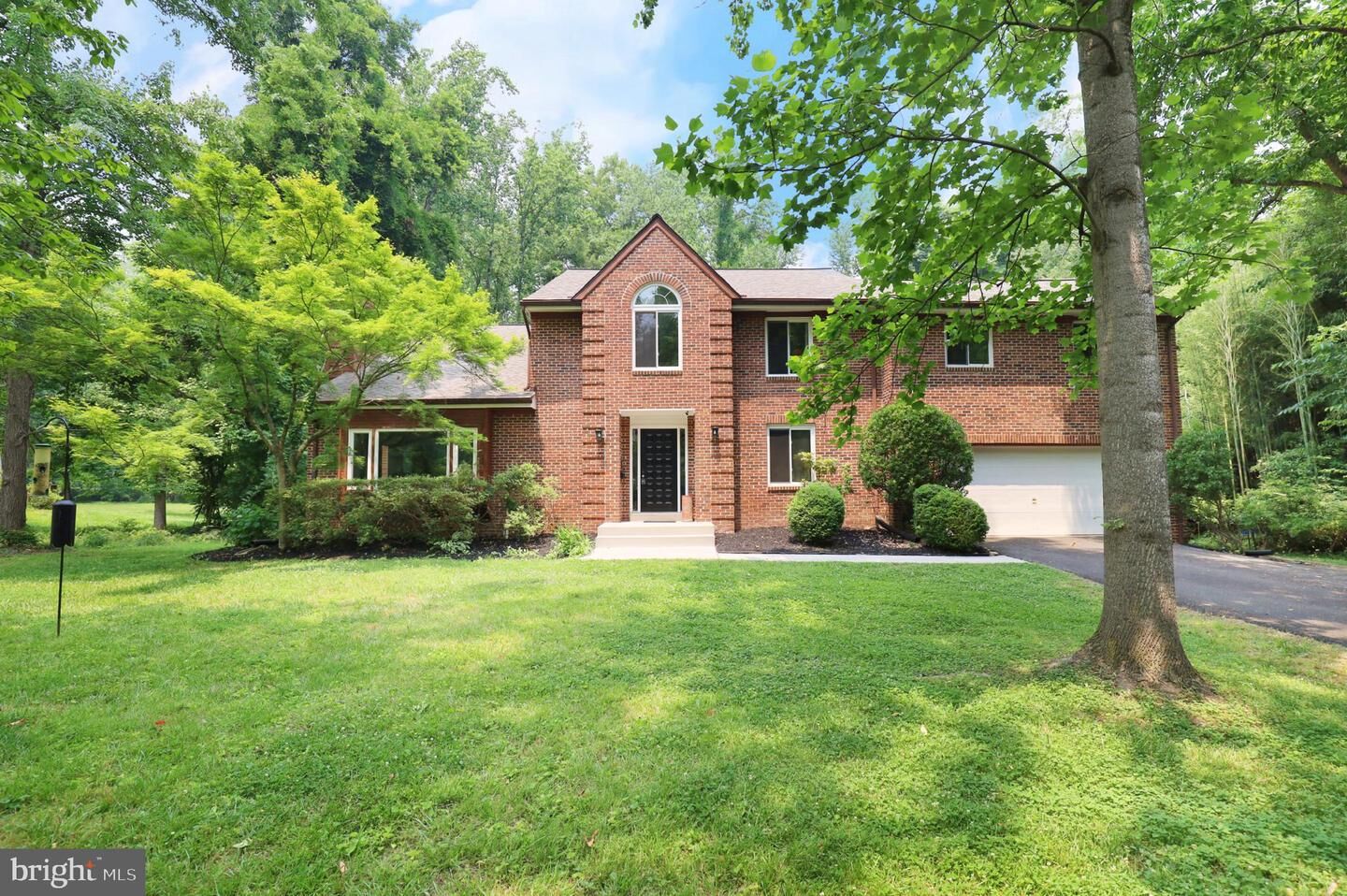 Property Photo: 3700 Morningside Drive VA 22031