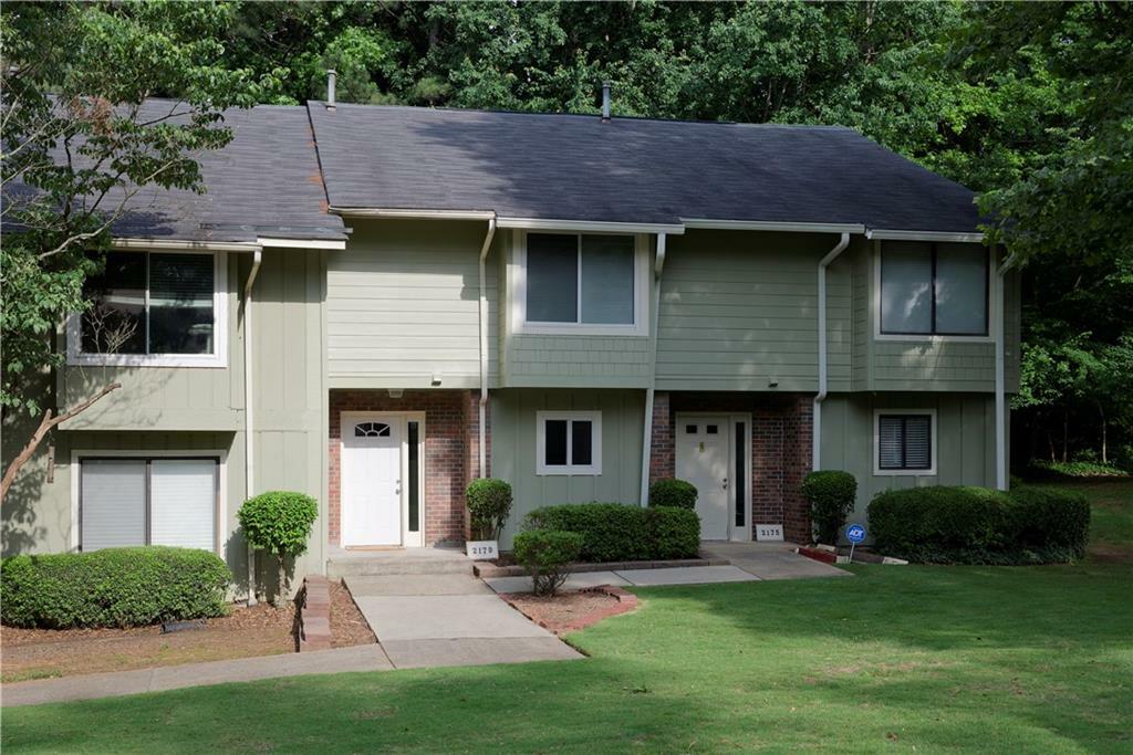 Property Photo:  2179 Surrey Court SE  GA 30067 