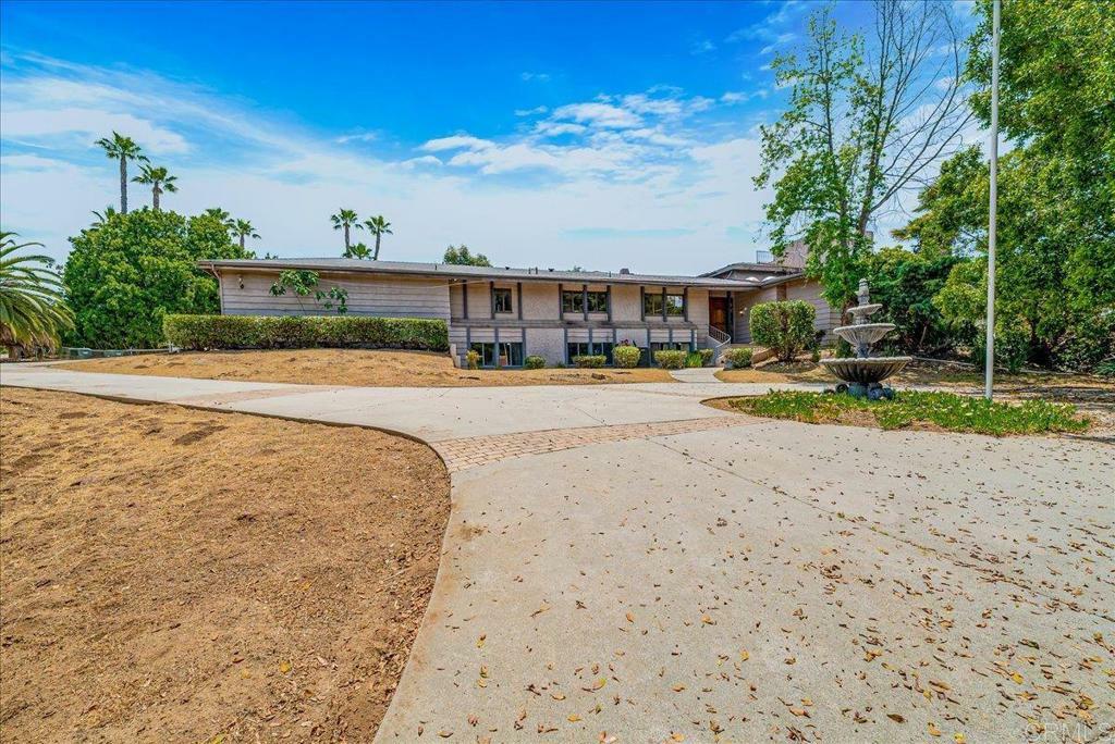 Property Photo:  2341 Castlegate Drive  CA 92084 