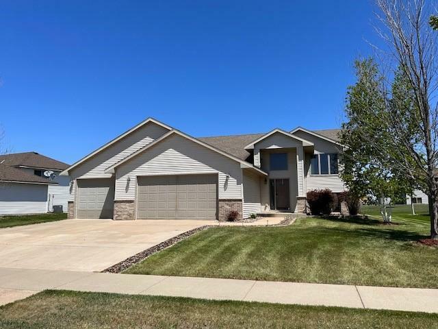 Property Photo: 680 Juliet Avenue MN 55320