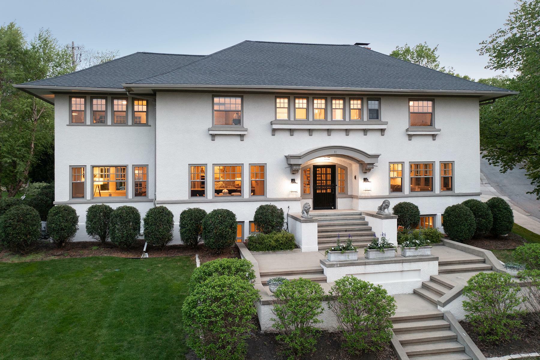 57 Groveland Terrace  Minneapolis MN 55403 photo