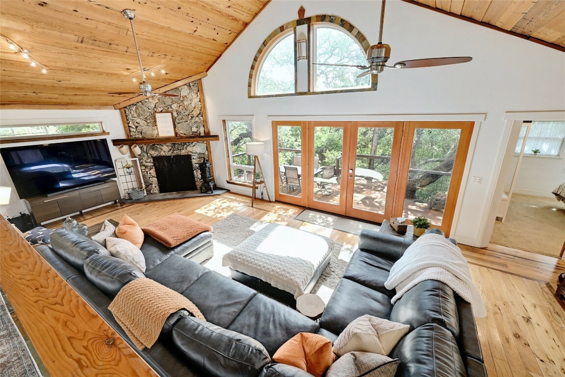 Property Photo: 24216 Fossil Trail TX 78669