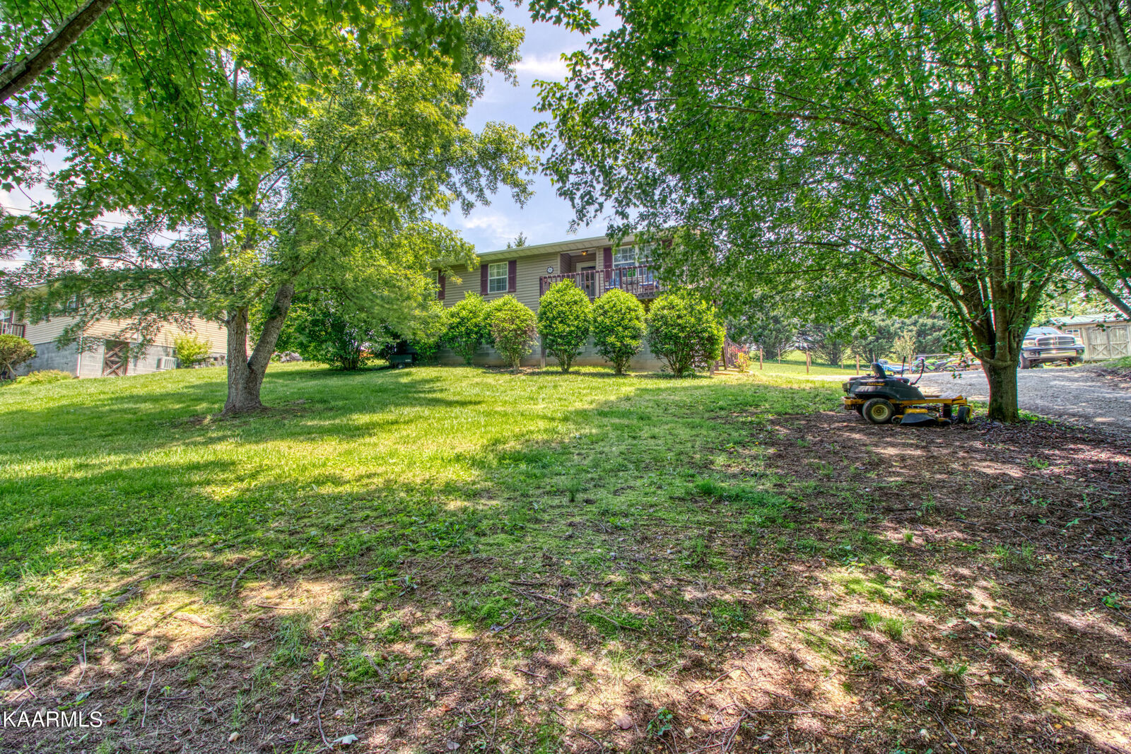Property Photo: 205 Wills Lane TN 37766