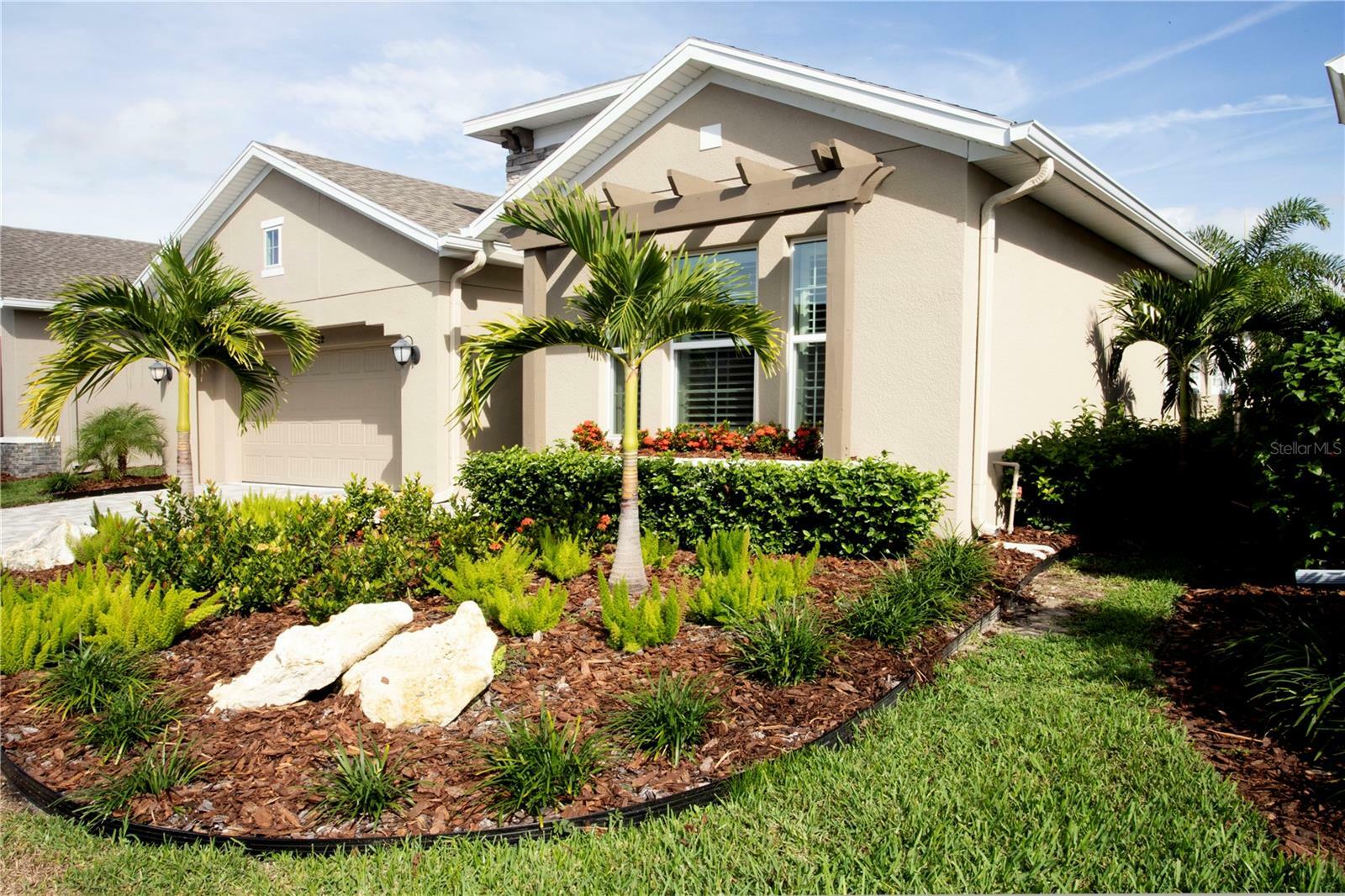 Property Photo: 6112 Thrushwood Road FL 33547