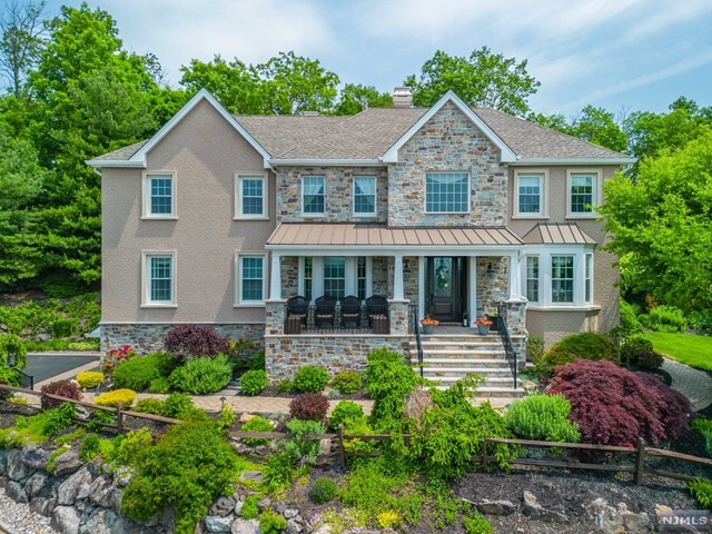 Property Photo: 23 Vizcaya Court NJ 07470
