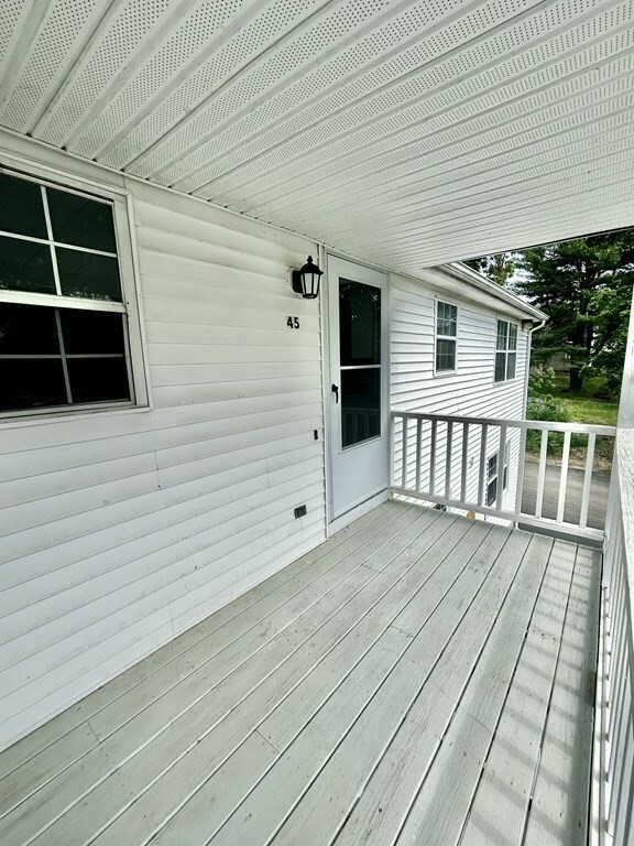 Property Photo:  5 Wysocki Dr 45  MA 01571 