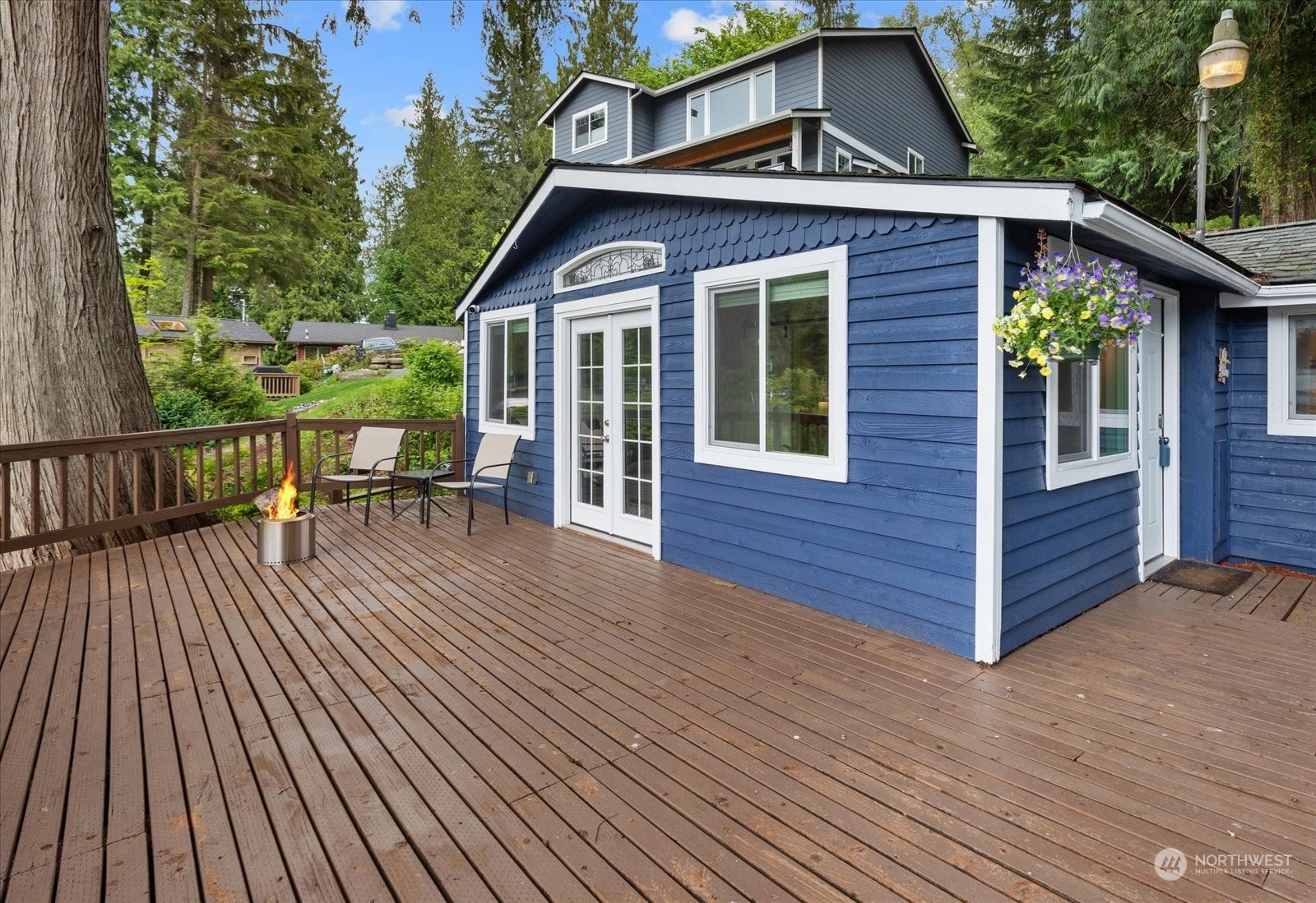 Property Photo: 1024 S Lake Roesiger Road WA 98290