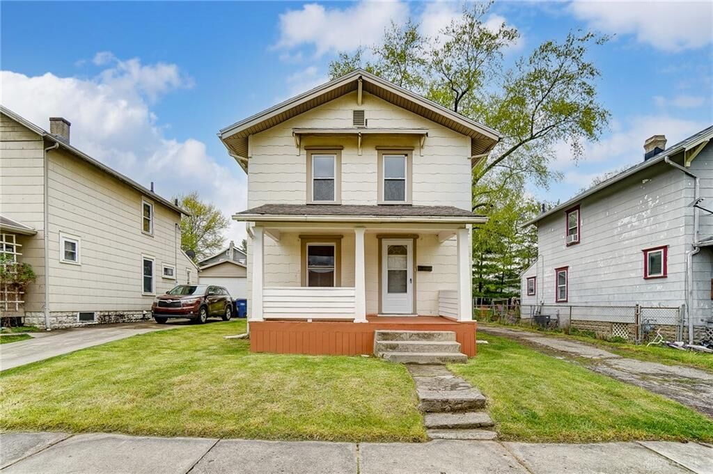 Property Photo:  907 Bellevue Avenue  OH 45503 