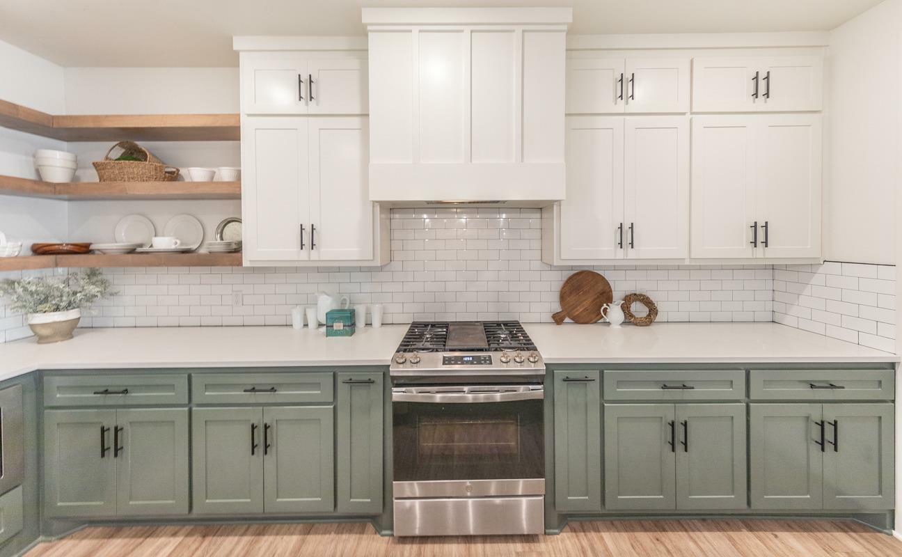 Property Photo: 1406 Camelot Avenue TX 79382